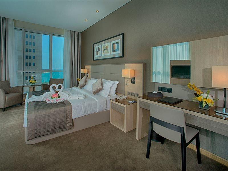 Tryp By Wyndham Center Abou Dabi